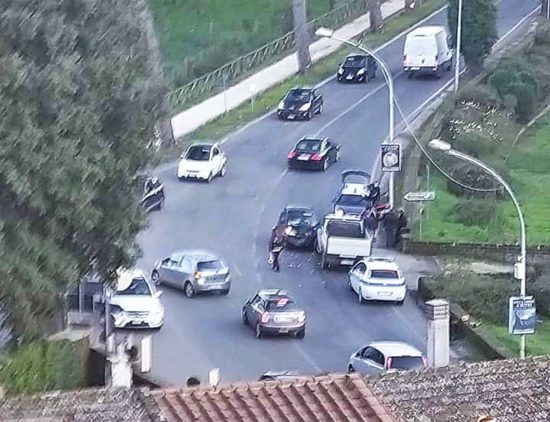 Sutri - L'accesso al centro storico sulla Cassia - Incidente