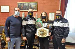 Matteo Achilli e Sveva Melillo con il suo team