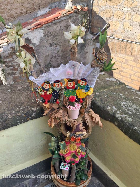 Addobbo d’autunno per le vie di Vetralla