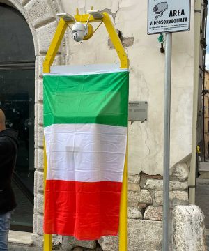Civita Castellana - La postazione per il defibrillatore