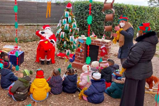Bassano in Teverina - I bambini della scuola festeggiano il Natale