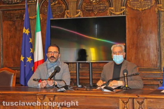 Viterbo - Presentazione "La notte dei regali” - Andrea De Simone e Giovanni Arena