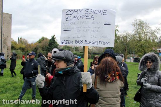 Viterbo - Manifestazione No Vax e No Green pass a valle Faul