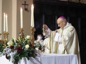 Acquapendente -  Solenne pontificale con i cavalieri dell’ordine equestre