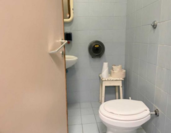 Servizi igienici nel presidio ospedaliero di Montefiascone