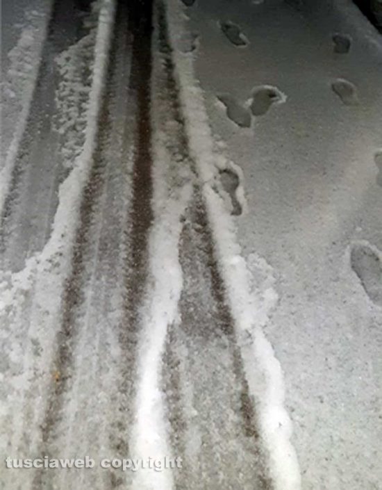 Violenta grandinata a Pescia Romana