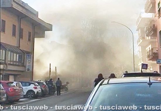 Orte - Seminterrato in fiamme a via Le Piane