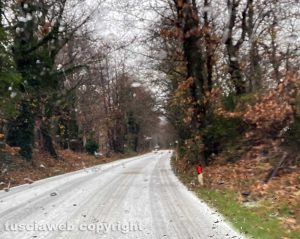 Grandine mista a neve sulla Cimina