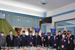 Ronciglione - Scambio di auguri natalizi per i paracadutisti di Viterbo