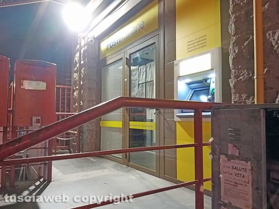 Montefiascone - L'ufficio postale di via Dante Alighieri