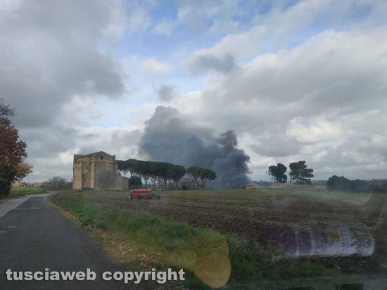 Incendio a Tuscania