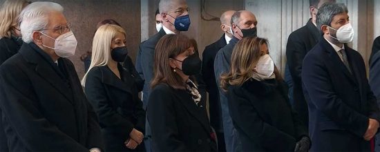Roma - Sergio Mattarella, Elisabetta Casellati e Roberto Fico al funerali di David Sassoli