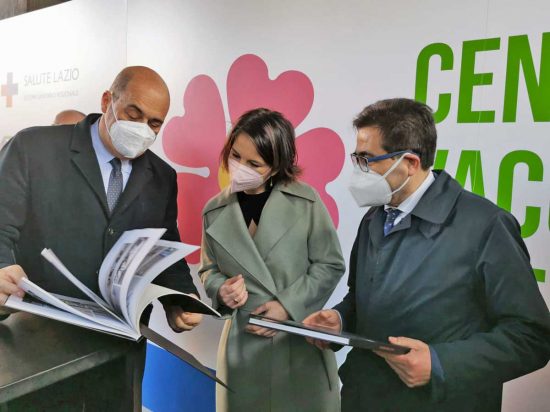 Nicola Zingaretti e Alessio D'Amato con Annalena Baerbock