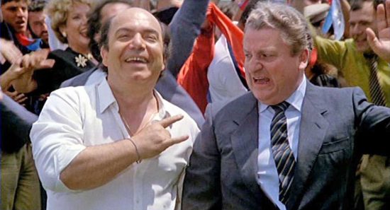 Lino Banfi e Camillo Milli nel film "L'allenatore nel pallone"