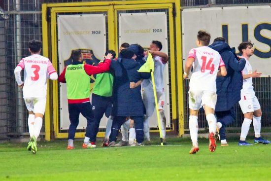 Sport - Calcio - Monterosi - L'esultanza dei biancorossi