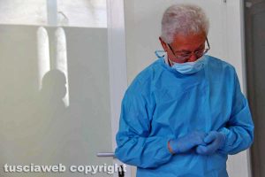 Coronavirus - Un operatore sanitario