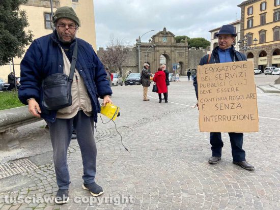 Viterbo - La manifestazione contro il green pass 