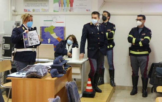 Viterbo - "PretenDiamo legalità" all'Istituto Paolo Savi