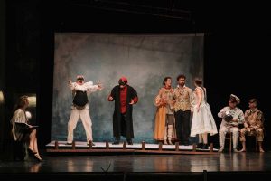 Giulio Scarpati in "Il teatro comico" di Carlo Goldoni