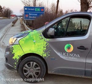 Il furgone di Alicenova che ha portato in salvo i profughi ucraini