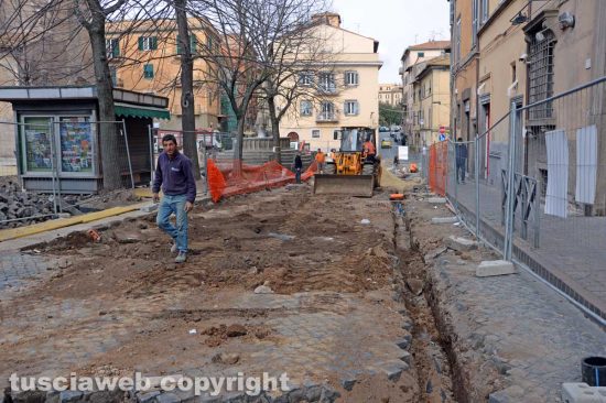 Viterbo - I lavori in piazza San Faustino