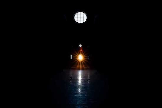 Fabrica di Roma - Equinozio di primavera nell'abbazia di Santa Maria in Falleri