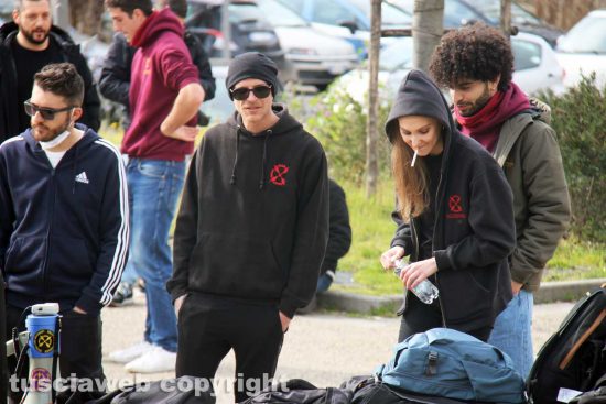Viterbo - L'assemblea operai-studenti a Valle Faul