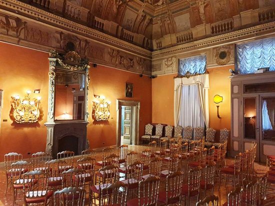 Viterbo - La sala assemblee della fondazione Carivit
