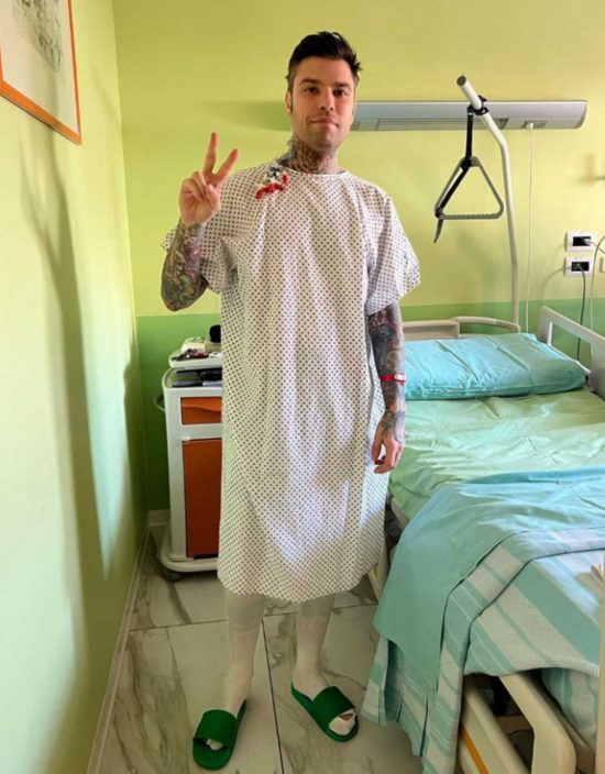 Fedez dopo l'operazione