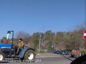 Viterbo - La protesta degli agricoltori a Valle Faul