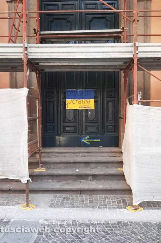 Viterbo - Consegnati materiale sanitario e medicinali alla comunità ucraina
