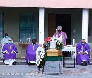 Viterbo - I funerali di Valentina Rubio
