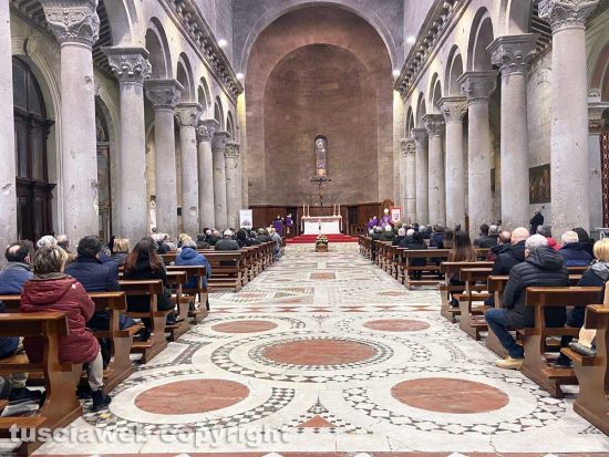 Viterbo - I funerali di Roberto Joppolo