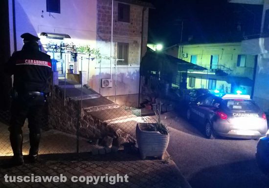 Montefiascone - Donna precipita dalla finestra a Zepponami