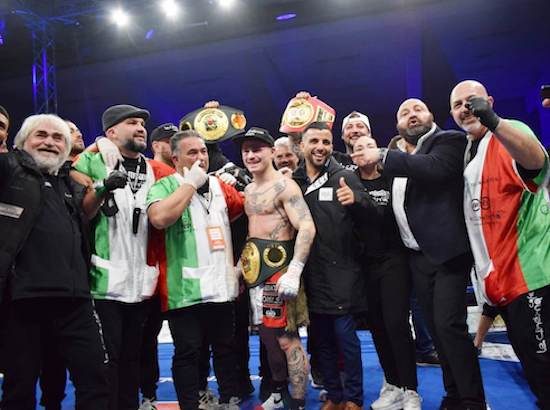 Civitavecchia - Boxe, Magnesi Campione Mondo IBO 