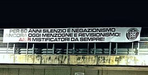 Foibe - Le immagini degli striscioni contro l'iniziativa Anpi inviate da CasaPound
