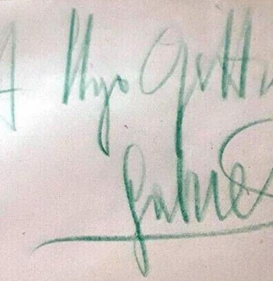 Il volume di Gabriele D'Annunzio recuperato - La dedica a Ugo Ojetti