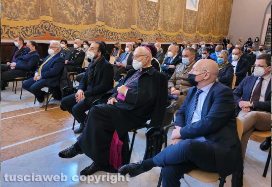 Università - Cerimonia di consegna degli attestati ai "manutentori del verde" del tribunale