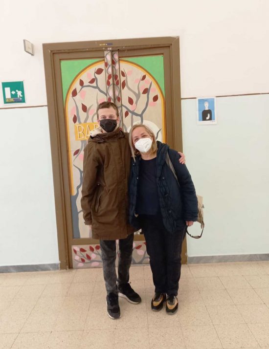 Viterbo - Egor e la professoressa Alessandra Croci