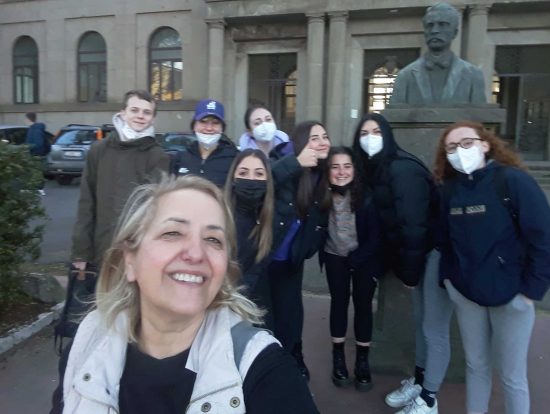 Viterbo - Egor, gli studenti di Viterbo e la professoressa Alessandra Croci