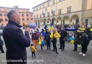Viterbo - Comunità ucraina in piazza contro la guerra