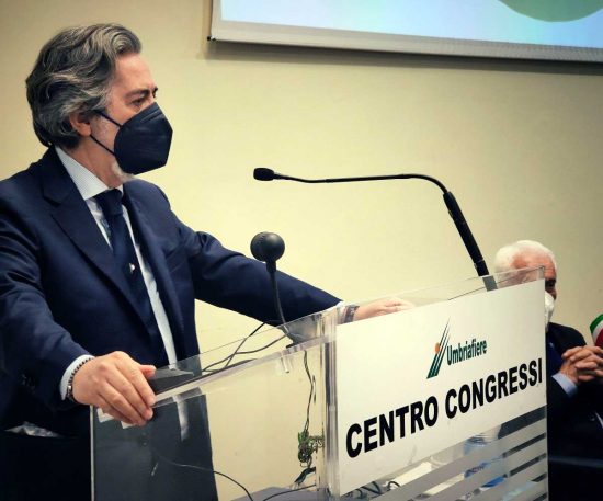 Il sottosegretario al Mipaaf Francesco Battistoni 