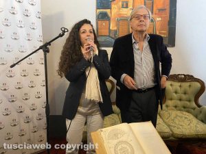 Vittorio Sgarbi e Chiara Frontini inaugurano la sede di “Io Apro Rinascimento”