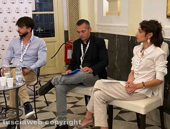 Viterbo - La conferenza Io Apro Rinascimento da Schenardi - Severini, De Feo e Marcoaldi