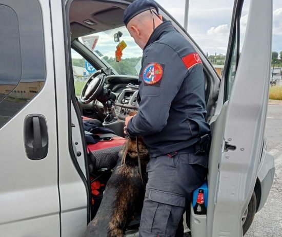 Orte - Carabinieri - Giovani trovati con tre chili di hashish in macchina