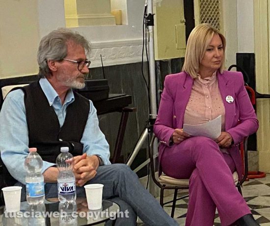 Viterbo - La conferenza Io Apro Rinascimento da Schenardi - Morucci e Bazzoni
