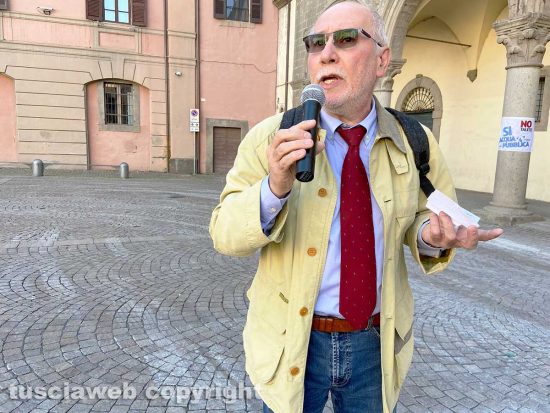 Viterbo - Il candidato a sindaco Carlo D'Ubaldo