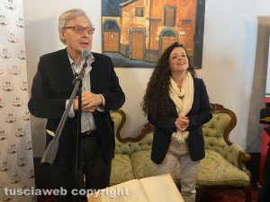 Vittorio Sgarbi e Chiara Frontini inaugurano la sede di “Io Apro Rinascimento”