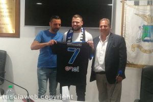 Sport - Calcio - Civitavecchia - La presentazione di Manuel Vittorini
