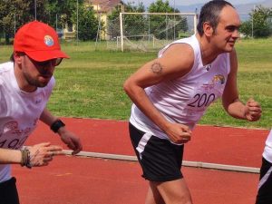 Asd Sorrisi che nuota Eta Beta al meeting di atletica leggera Special olympics
